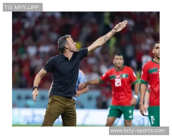 恩里克回应续约传闻称将保持私密性并指责假新闻干扰球队稳定