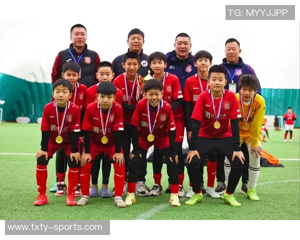 2025首届山东省泰山小将冬令营开启足球精英赛新篇章 2025首届山东省泰山小将冬令营开启足球精英赛新篇章