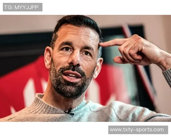 曼联或将选择具备英超执教经验的新主帅以重振球队士气